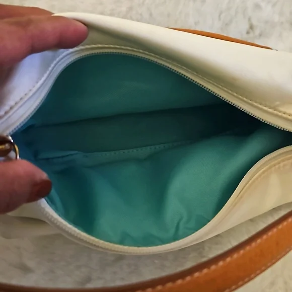 Coach small purse - Picture 5 of 5